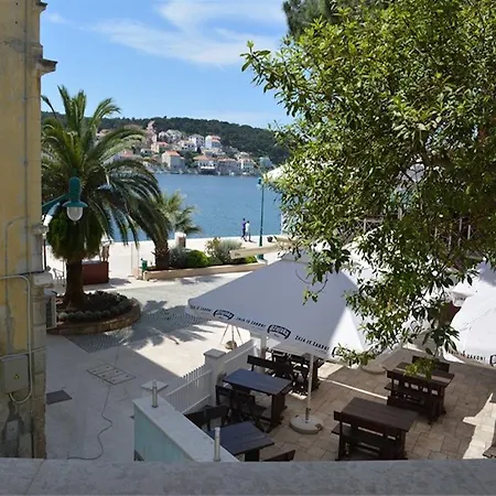 Mandarina Apartment *