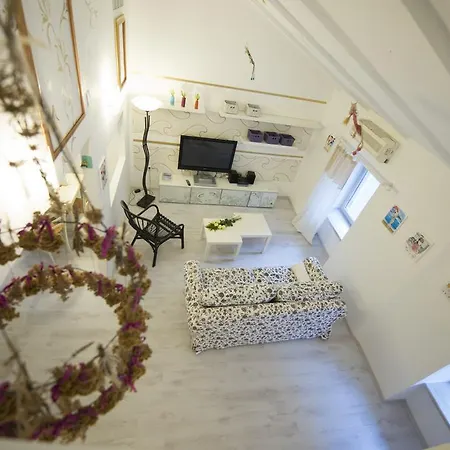 Apartment Mandarina Mali Lošinj